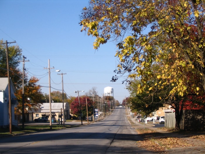 rue résidentielle calme à Joplin Missouri