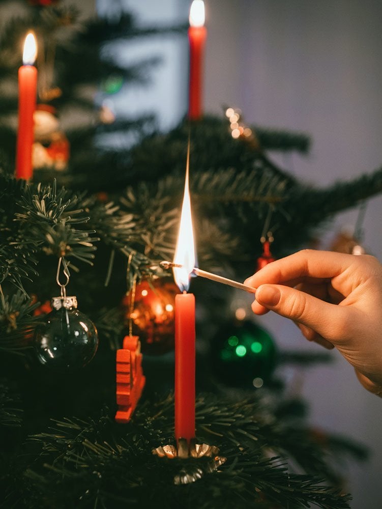 20 histoires surprenantes derrière les décorations de Noël populaires