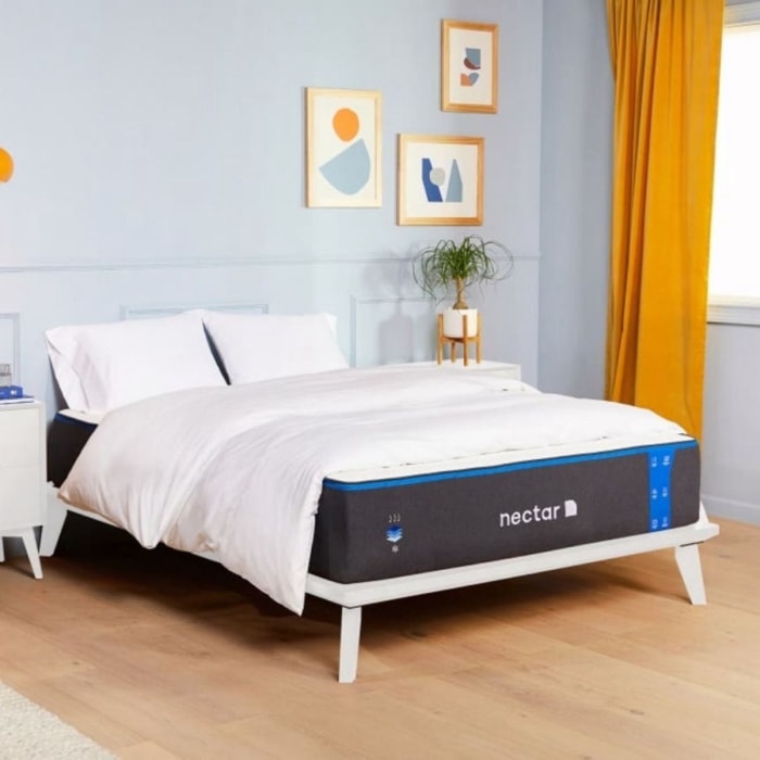 Les meilleures offres de matelas pour le vendredi noir : Le matelas en mousse à mémoire de forme Nectar