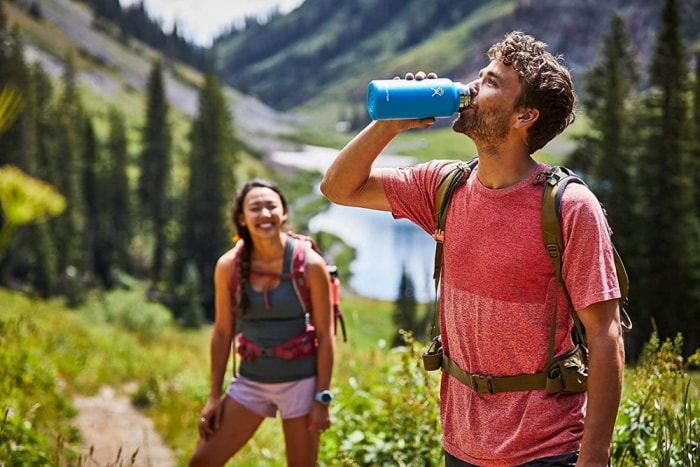 Option produits ménagers durables Bouteille d'eau réutilisable Hydro Flask