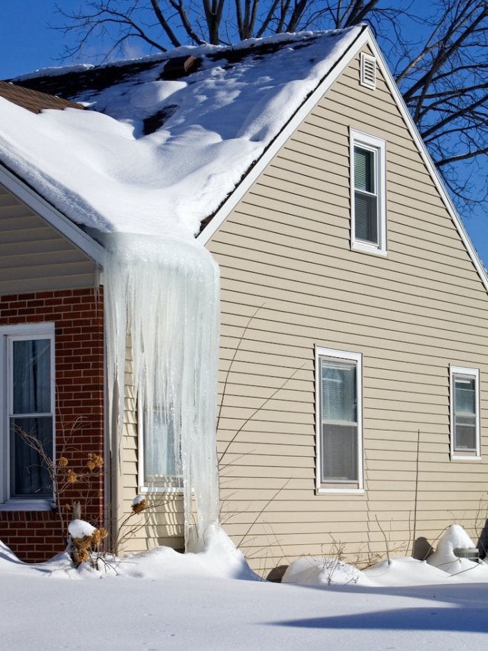 15 façons dont le temps hivernal endommage votre maison