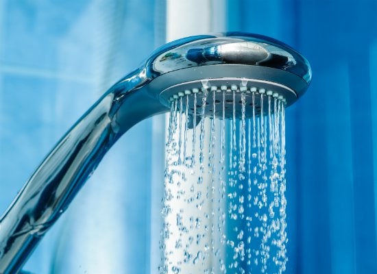 10 solutions rapides pour une douche plus rafraîchissante