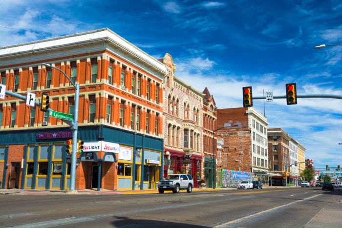 Wyoming, centre-ville de Cheyenne, bâtiments historiques, feux de circulation