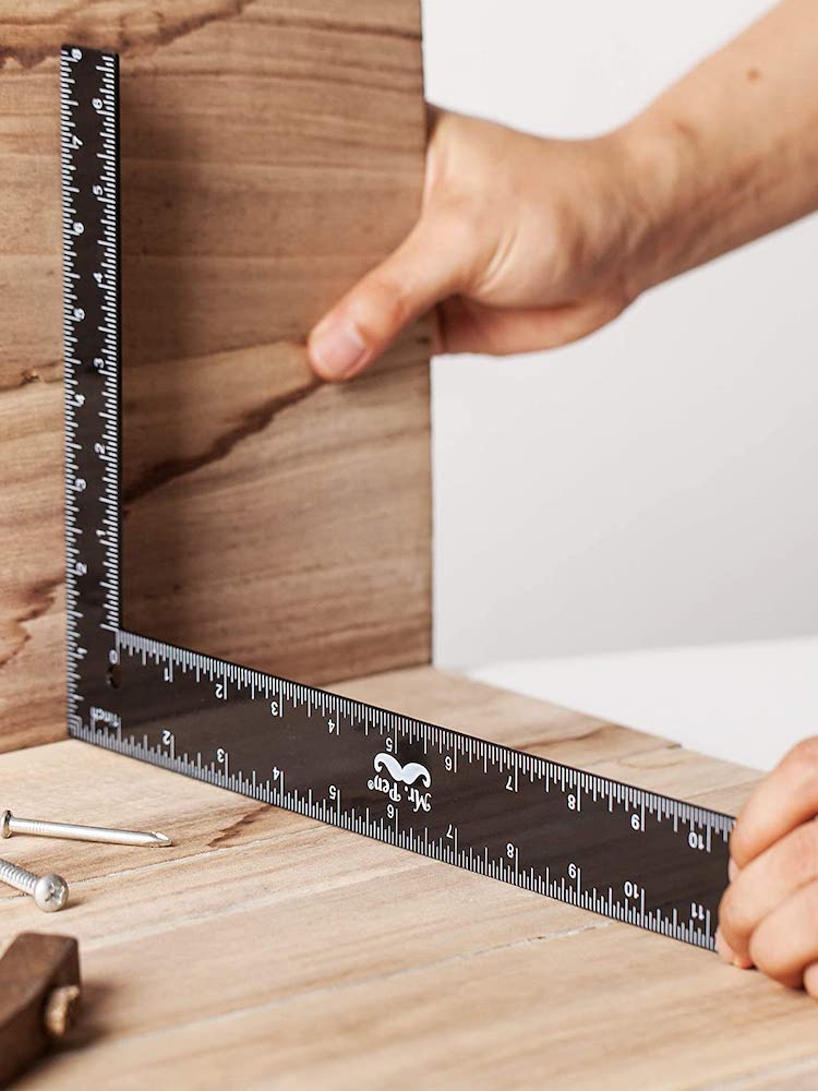 Construire la boîte à outils essentielle : 20 outils indispensables au bricolage