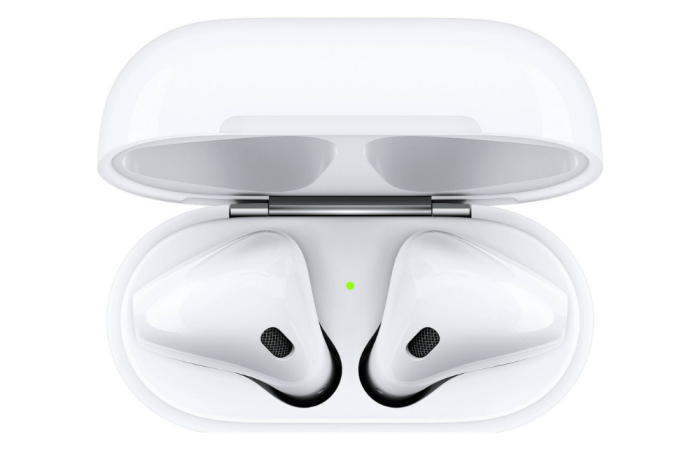 Tour d'horizon des offres 10:12 Option : AirPods d'Apple avec étui de chargement