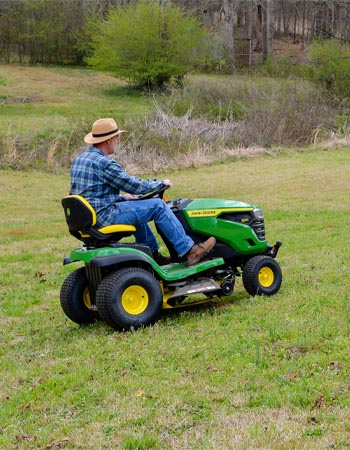 Essai du John Deere S130