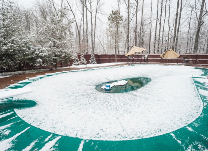 9 choses à savoir avant d'acheter une maison avec piscine