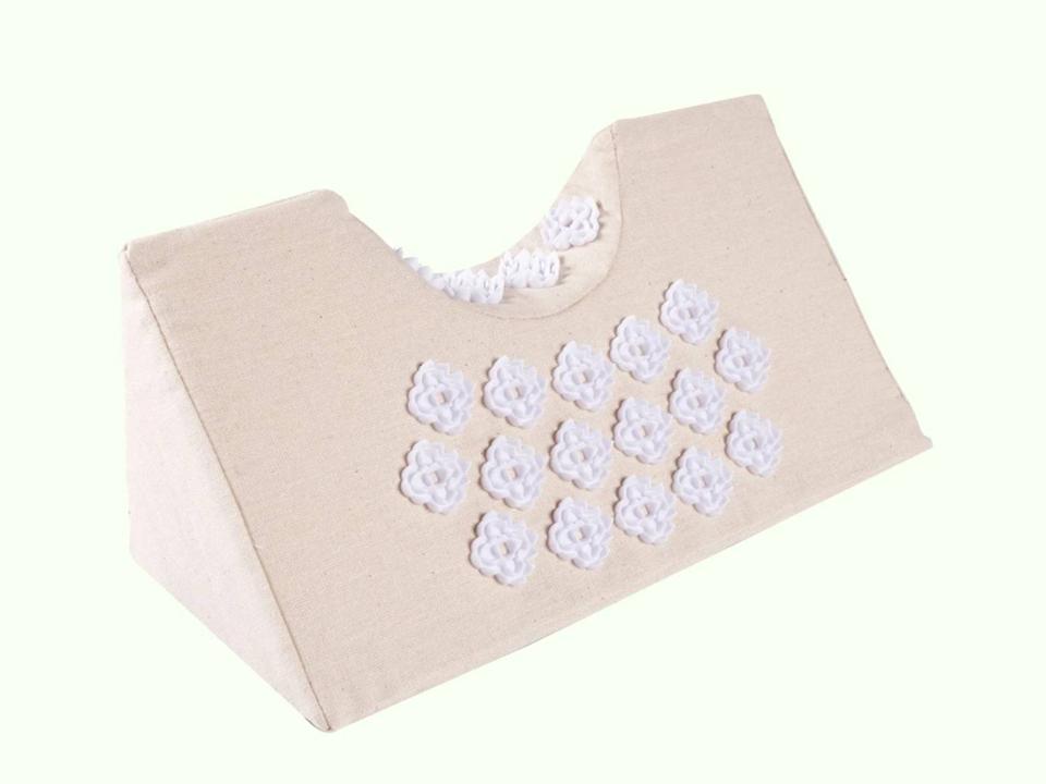 Best Migraine Relief Products: Kanjo Acupressure Cervical Traction Wedge Pillow