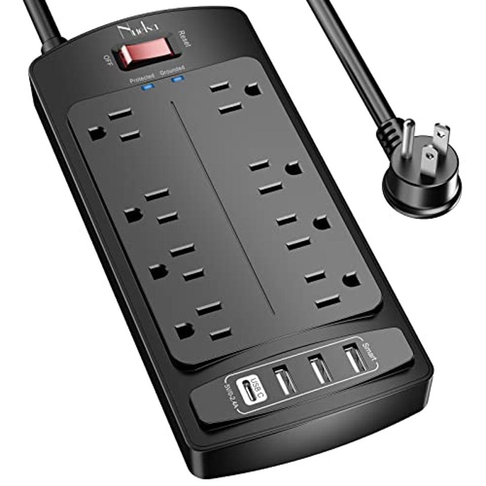 Surge Protector Power Strip , Nuetsa Extension Cord with 8 Outlets and 4 USB Ports, 6 Feet Power Cord (1625W/13A) , 2700 Joules, ETL Listed, Black