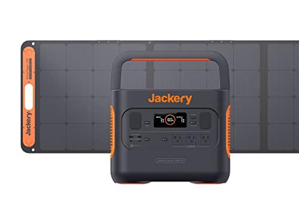 Jackery Solar Generator 2000 PRO with 1X Solar Panel on a white background.