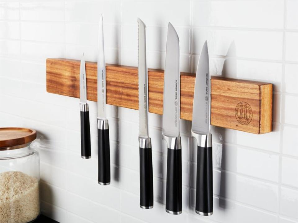 Schmidt Brothers Magnetic Knife Bar + Reviews