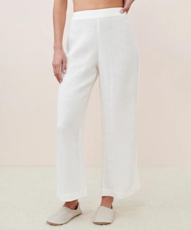 Jenni Kayne Breeze Pajama Pant on a female figure