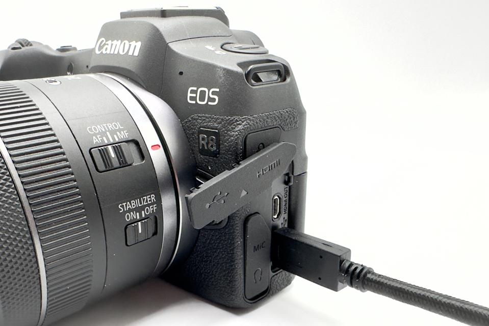 Canon EOS R8 Review