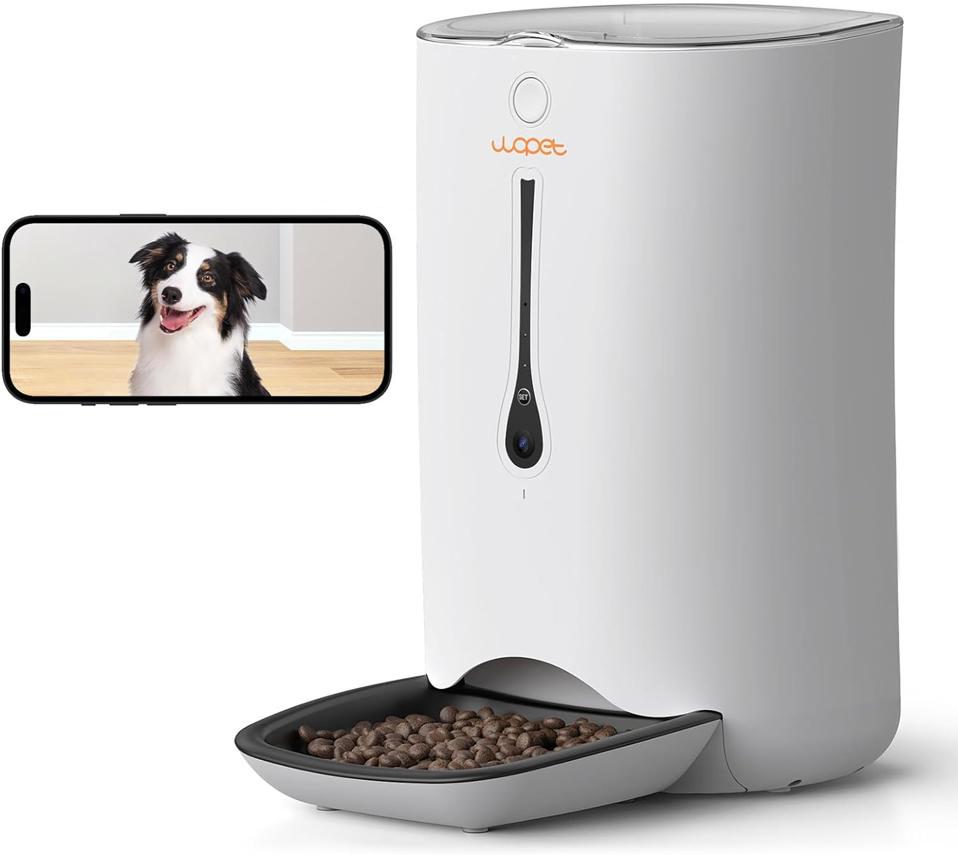 Best automatic Cat Feeders: WOPET Automatic Cat Feeder with Camera