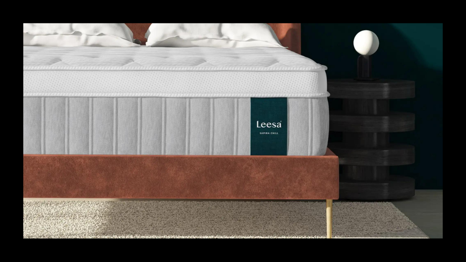 The Leesa Sapira Chill Hybrid mattress in a bedroom.