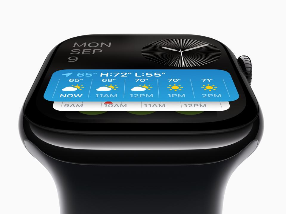 Display on the Apple Watch Series 10.