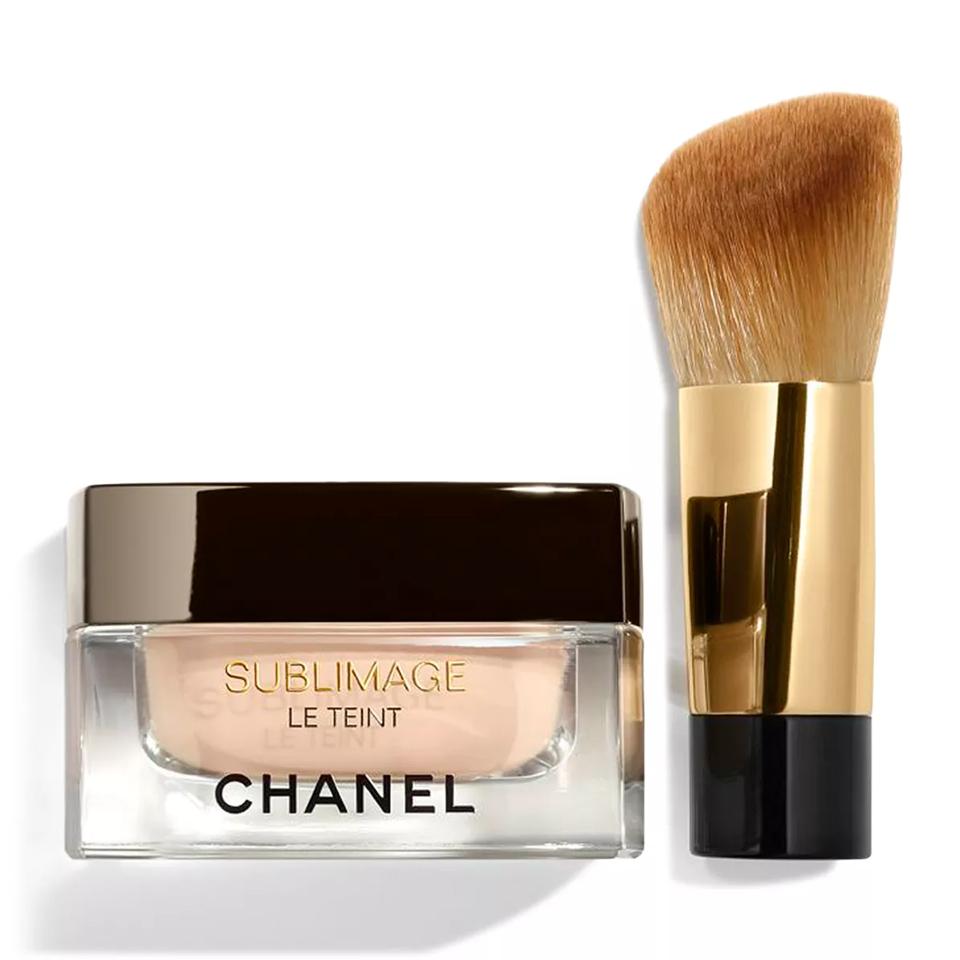 Chanel Sublimage Le Teint Foundation on a white background.