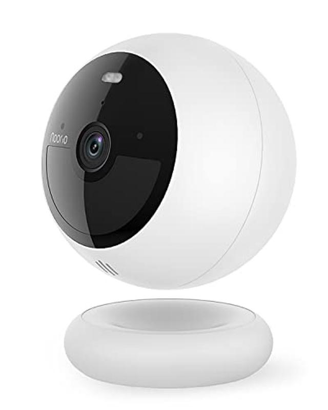 Noorio B210 2K Outdoor Security Camera and base on a white background