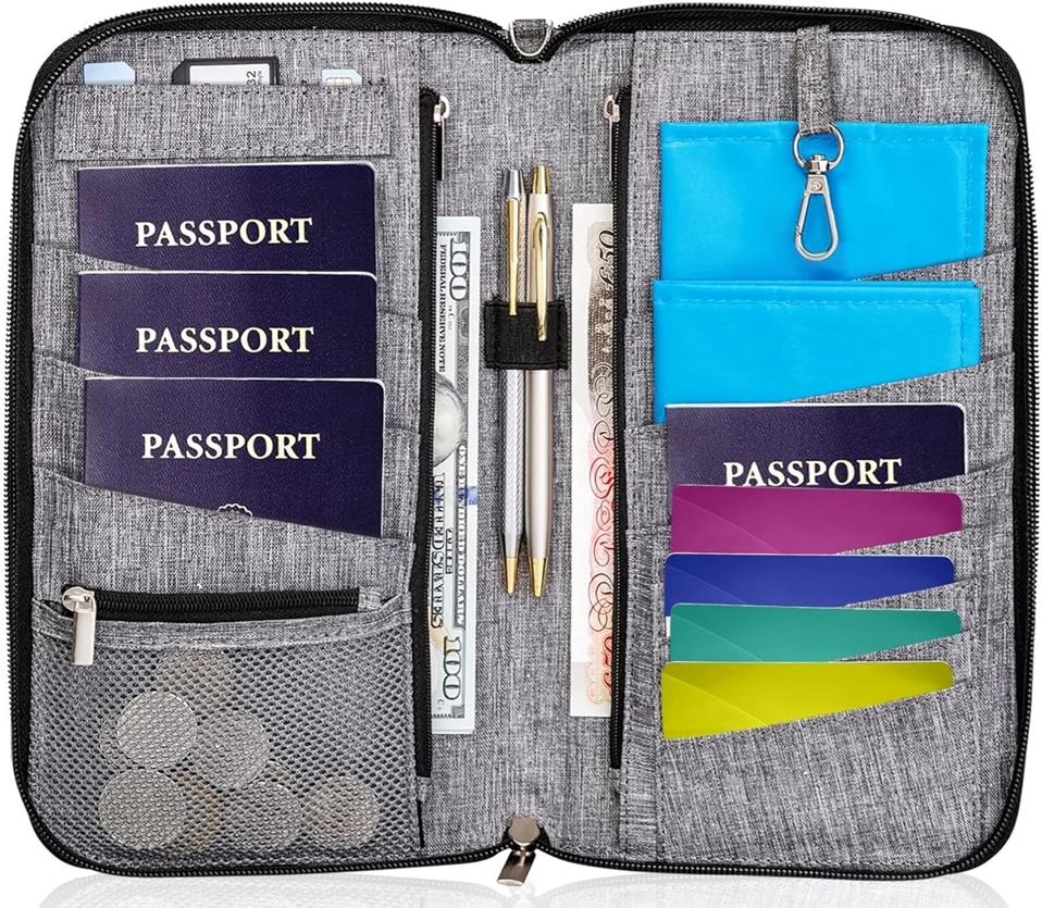 Valante Premium Family Travel Document Organizer on a white background.