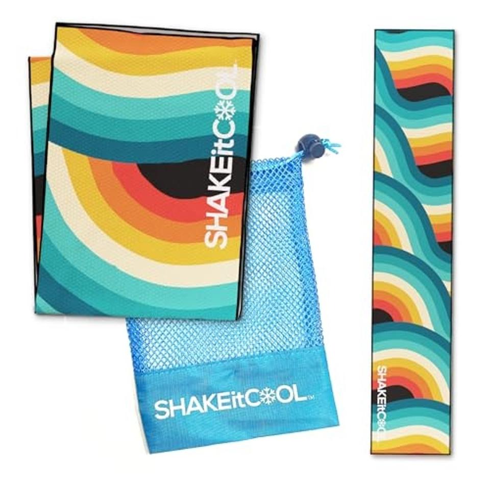 ShakeitCool Cooling Towel in the Retro colorway