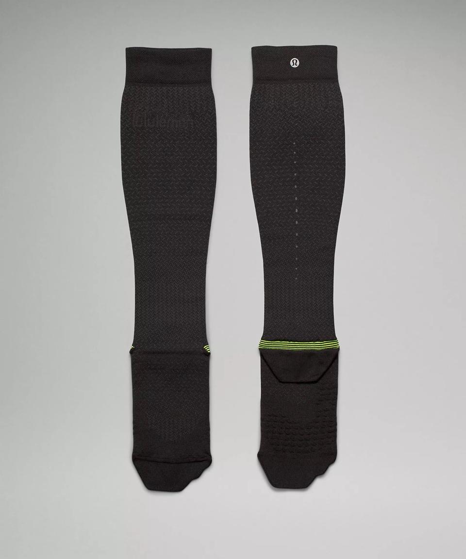 Lululemon Compression Knee-High Running Socks Light Cushioning