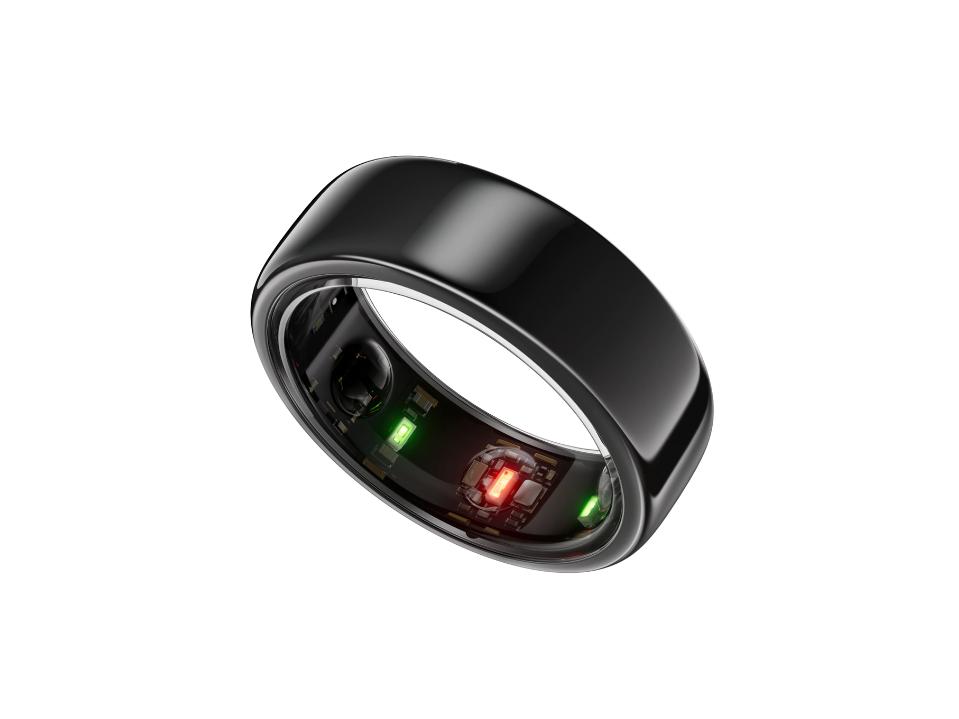 Oura Ring Gen3 Horizon style black on white background