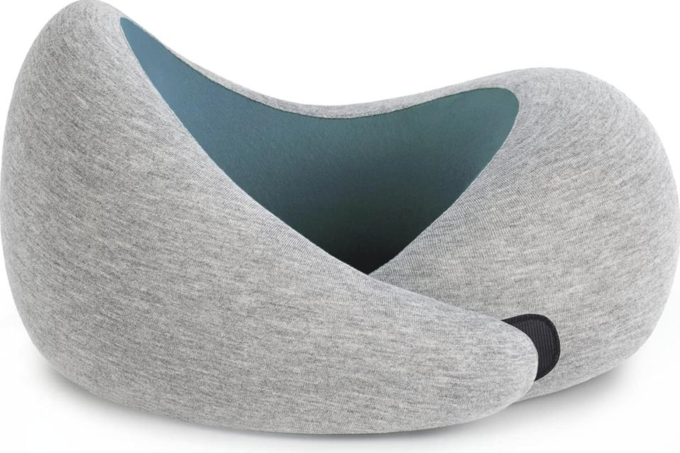 Ostrick Go Neck Pillow on white background.