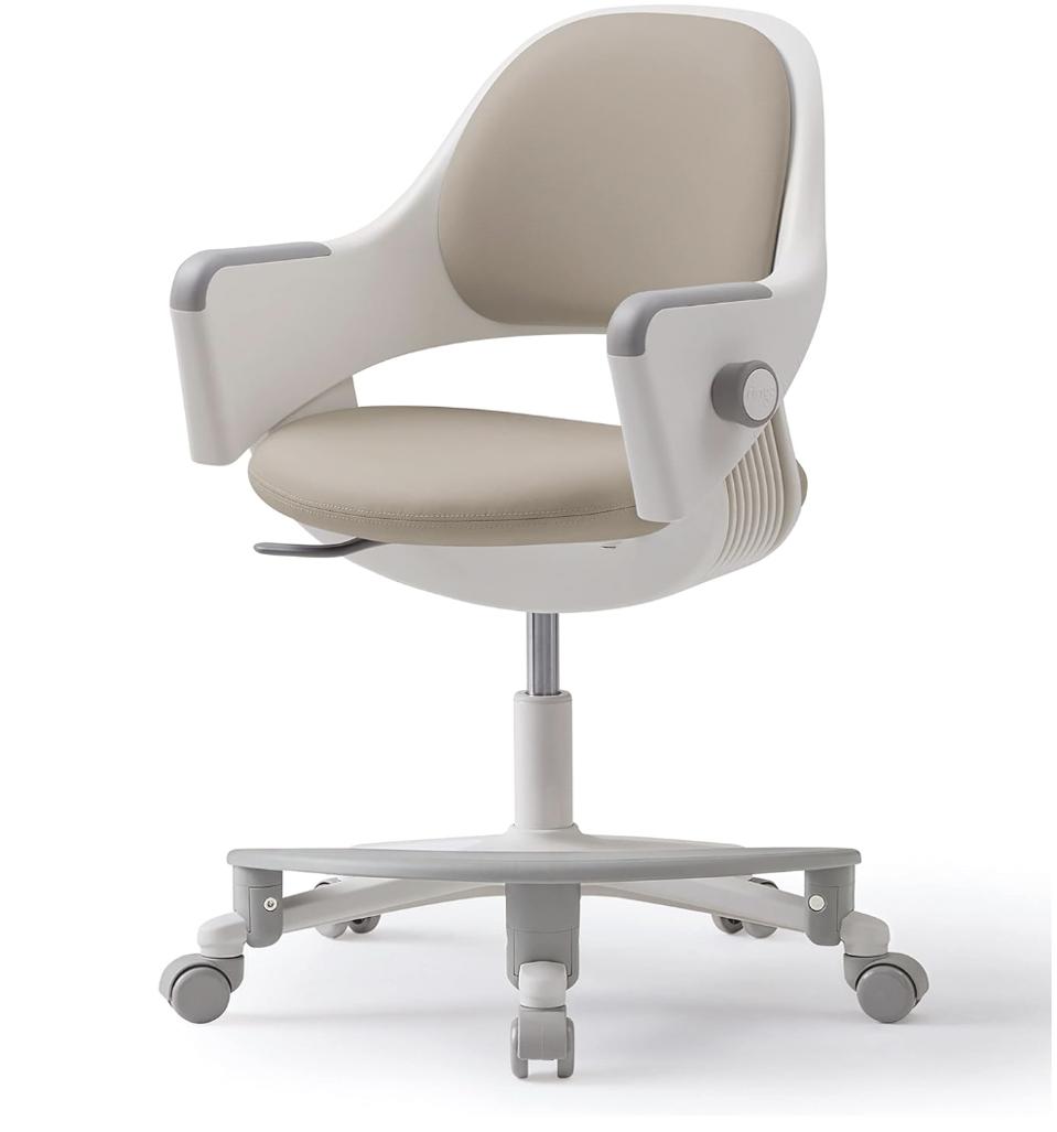 SIDIZ Ringo Kid Desk Chair on a white background