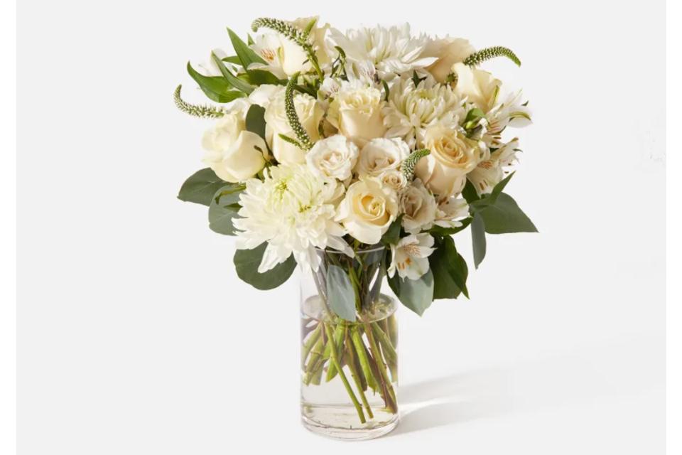 UrbanStems The solitude Bouquet on white background