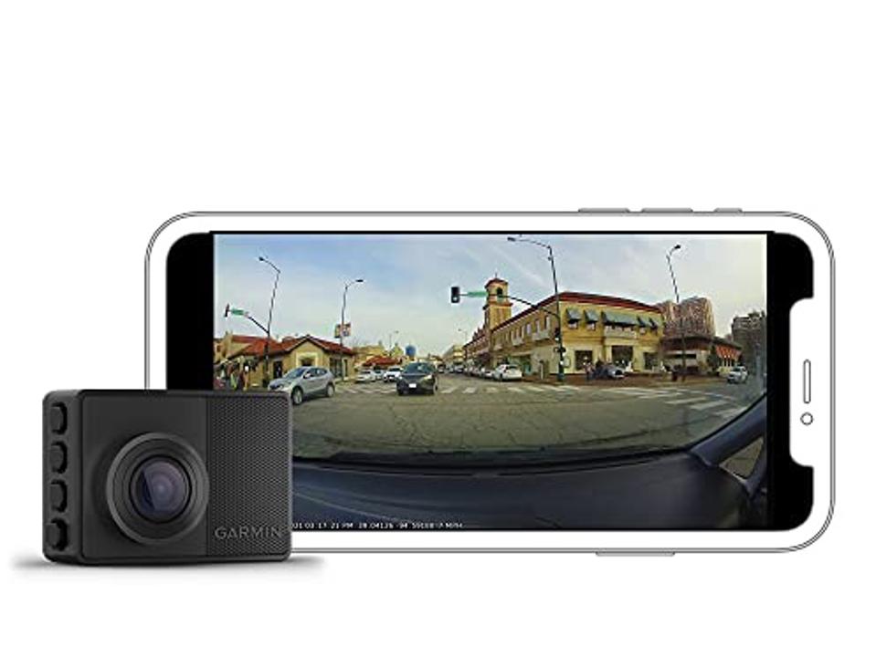 Garmin Dash Cam 67W