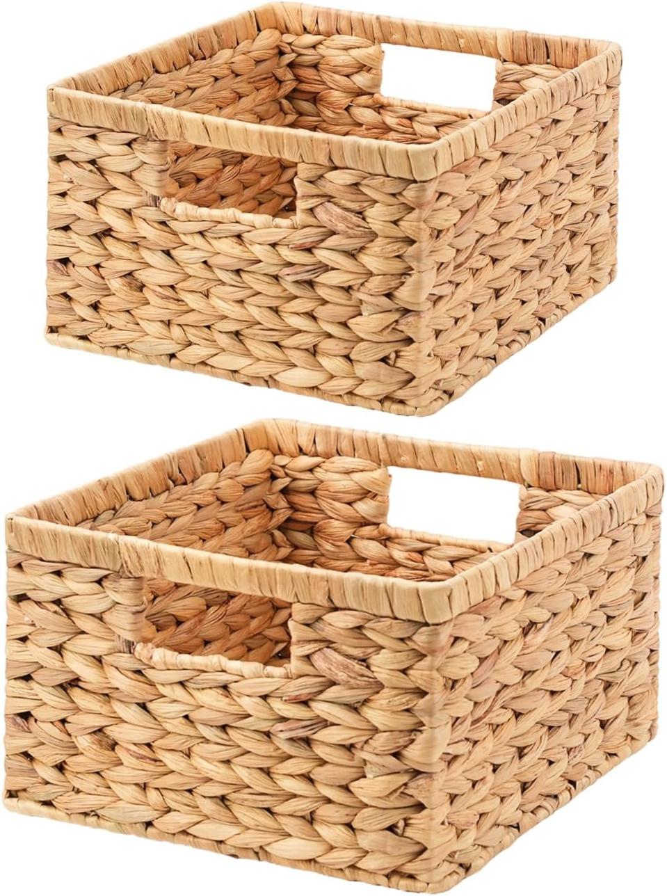 OEHID Wicker Baskets for Storage, Water Hyacinth Wicker Storage Basket, Large Wicker Basket Wicker Baskets for Shelves Pantry Baskets, Rectangular Storage Baskets with Handles, 2 Pack Large and Small