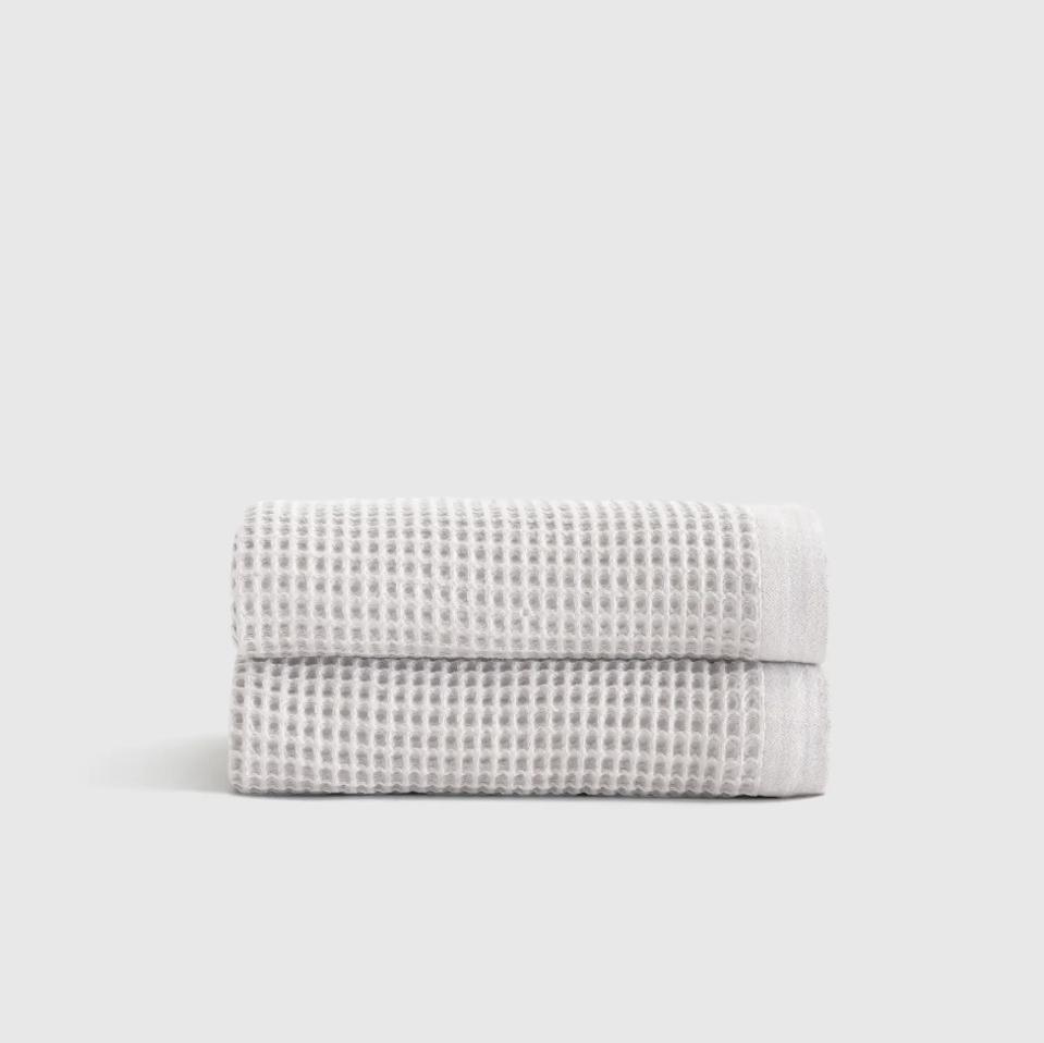 Quince Organic Turkish Waffle Bath Towels in Silver on a light background.