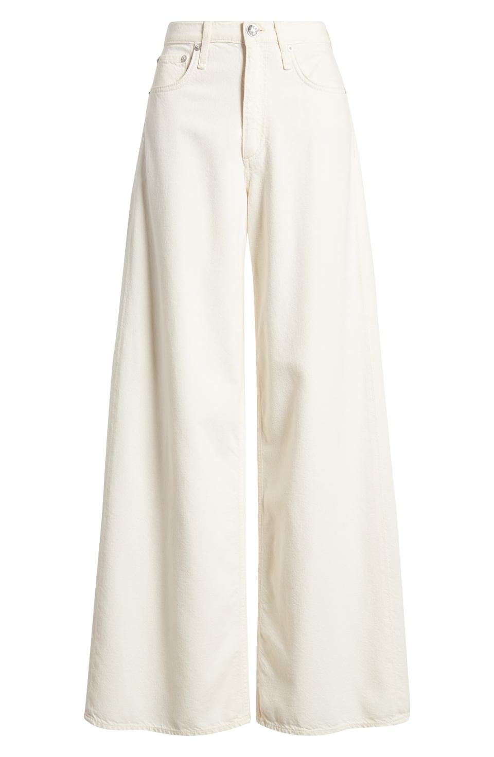 Product shot of white Rag & Bone Sofie Featherweight Wide Leg Jeans 