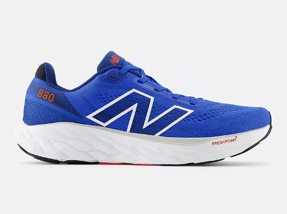 New Balance 860x14 running shoe