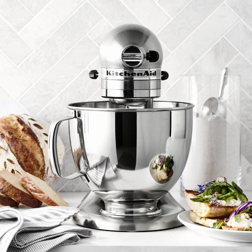 KitchenAid Artisan Series Tilt-Head Stand Mixer in bettroot against white background