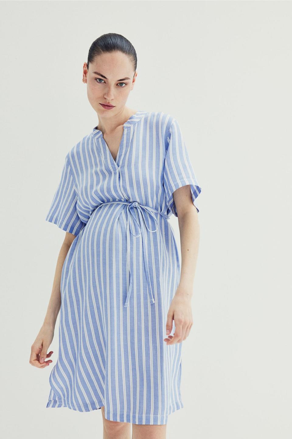 H&M Mama Linen-Blend Tunic Dress in blue/striped