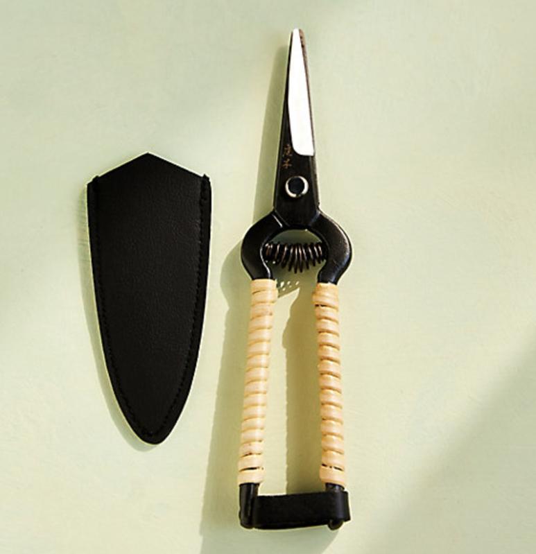 Niwaki Rattan Handle Snips - best mothers day garden gifts