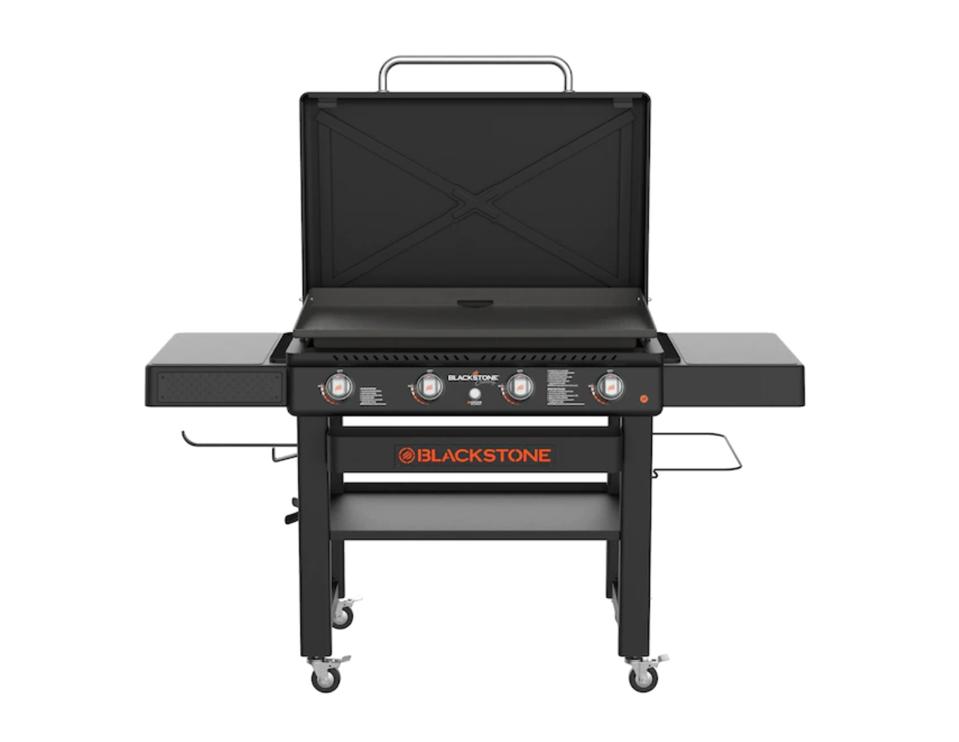 Blackstone 4-Burner Liquid Propane Flat Top Grill