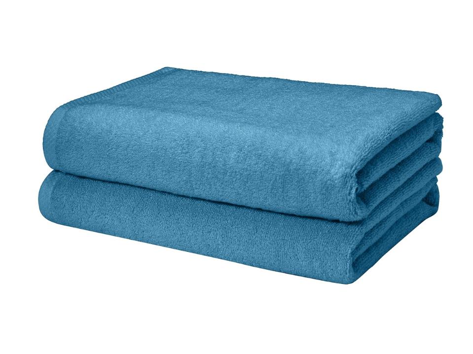 best bath towels Amazon Basics Quick-Dry pile of 2 in lake blue folded against white bg