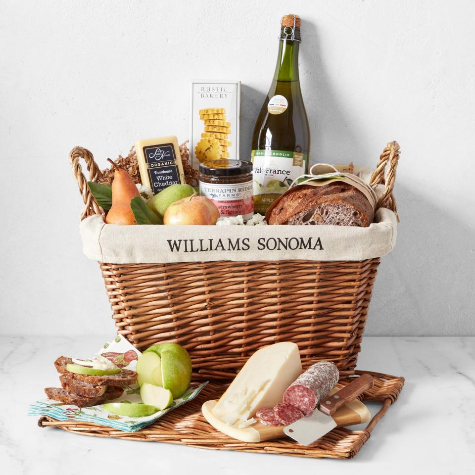 Best Mother’s Day Gift Baskets: Williams Sonoma Mom's Sweet And Savory Hamper