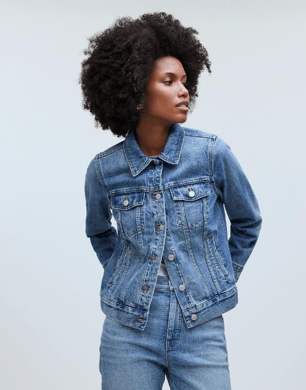 Madewell The Jean Jacket In Medford Wash on a model.