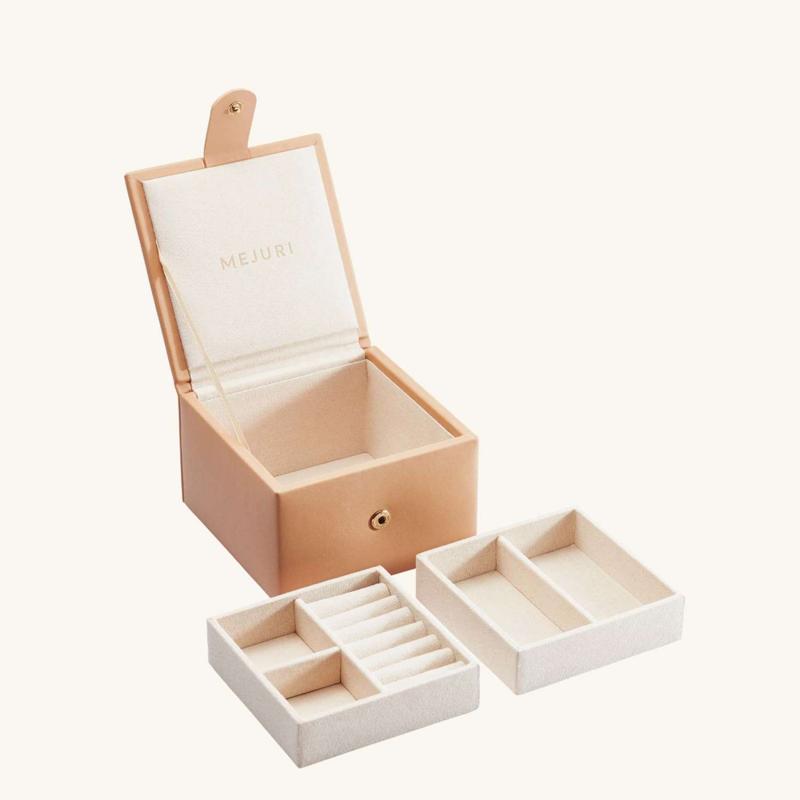 Mejuri Small Jewelry Box on a white background