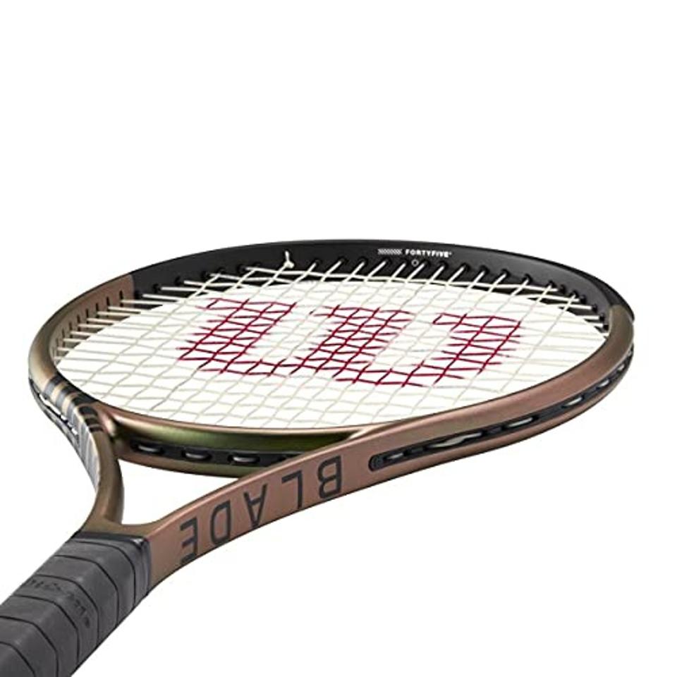 Wilson Blade 104 V8 Tennis Racket