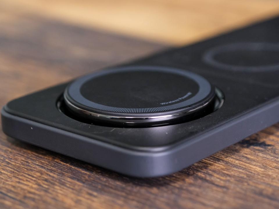 A close up of the charging pad on an Anker charging station.