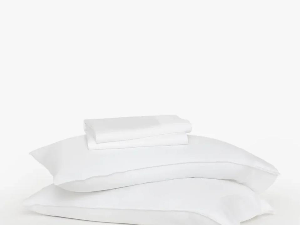 Buffy Breeze Sheet Set in white on a white background