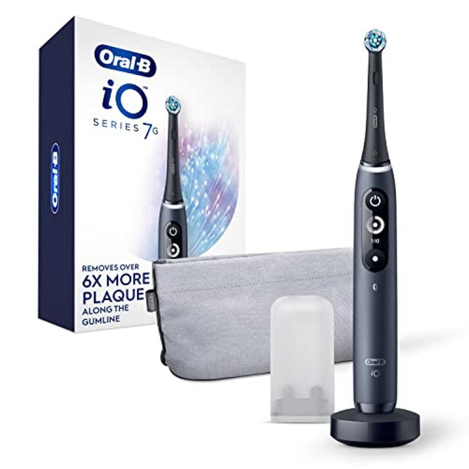 Oral-B iO Series 7G Electric Toothbrush with Brush Head