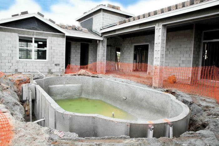 Constructeurs de piscines près de chez moi Ai-je besoin de constructeurs de piscines ?