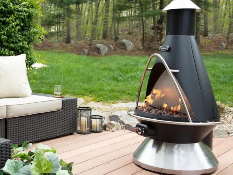 La meilleure option de foyer extérieur : foyer au propane Cuisinart Chiminea